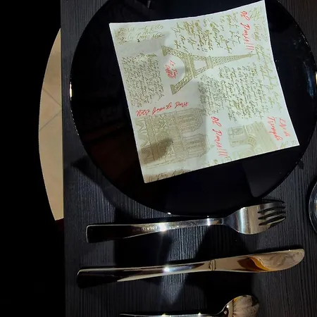 Blak Miroir Cosy T1 Au Coeur D'evry Apartament